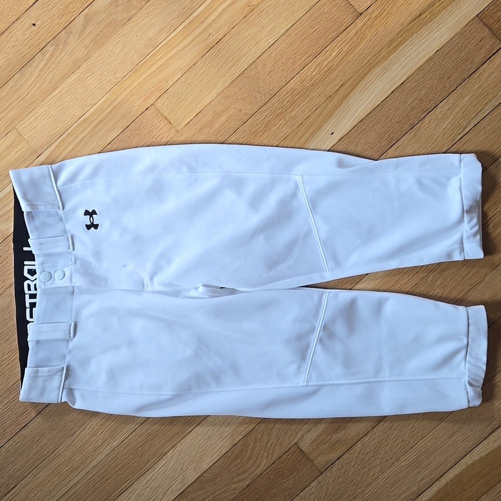 XS Under Armour Women Softball Pants White And Black EUC Like New